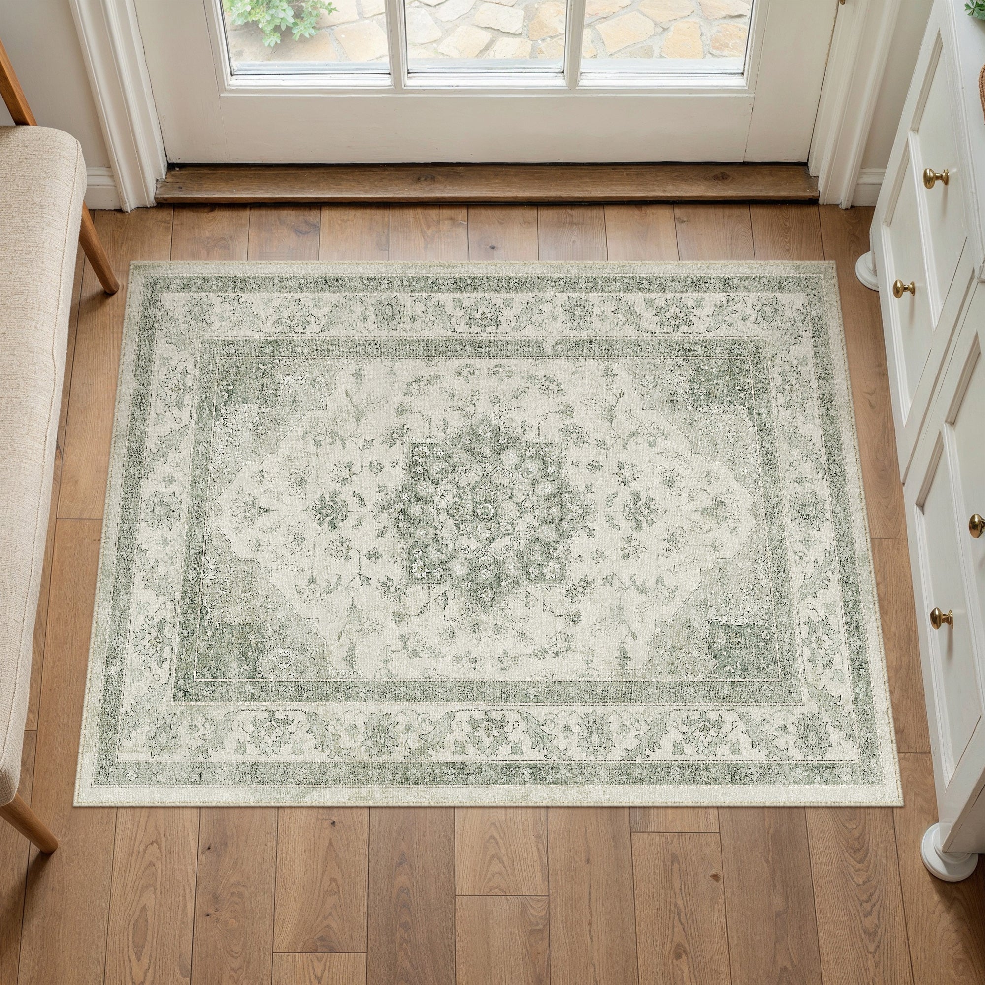 Sunburst Vintage Floral Green Traditional Machine Washable Area